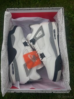 Nike Air Jordan 4 Retro/ White Cement - 6