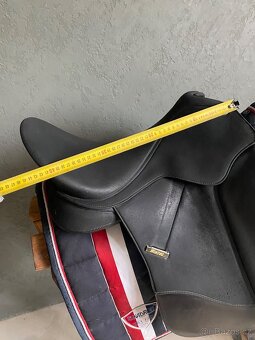 Drezurní sedlo Wintec Isabel 16,5” - 6