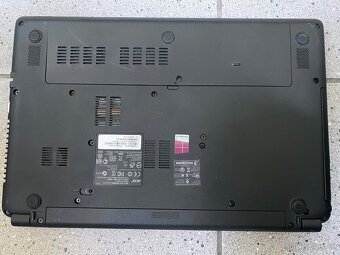 Acer Aspire / Celeron 2955U / 4GB RAM / 120GB SSD / 15.6" - 6