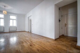 3kk Komunardů 24, Holešovice - 6
