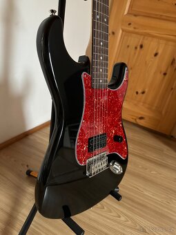 Fender Squier stratocaster - 6