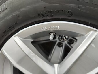 16"zimní alu sada Corvara 5x112 origo VW Passat B8 3G TPMS - 6