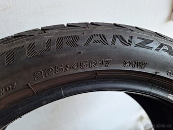 Prodám letní pneu 225/45/17 Bridgestone - 6