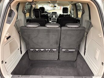 Chrysler Grand Voyager, 2.8 CRD 120kW TOURING 7 MÍS - 6