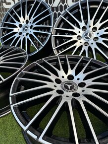 ORIGINÁLNÍ SADA MERCEDES C-CLASS - W206 - ZÁNOVNÍ R18 - 6