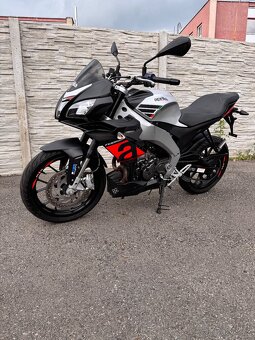 Aprilia Tuono 125 - 6