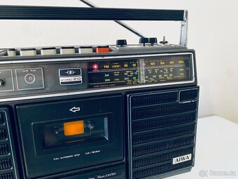 Radiomagnetofon Aiwa TPR 910, rok 1977 - 6