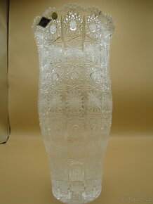 Velké čiré broušené vázy - 6