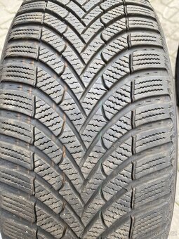 Semperit Speed-Grip 5, 215/55 R17 zimní pneu - 6