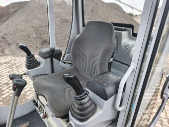 Minirypadlo NEUSON 2203 - 6