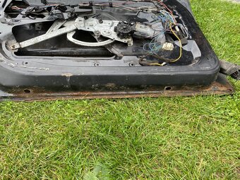 bmw e36 dveře sedan touring - 6