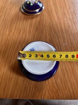 starožitná porcelánová dózička - 6
