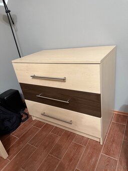 Postel a komoda - 6