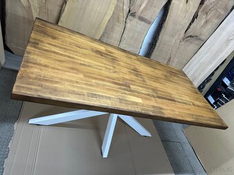 Jídelní stůl s bukovým masivem - 6