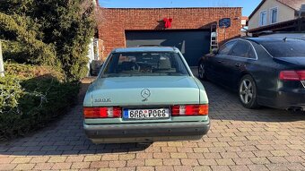 Mercedes Benz w201 190e - 6