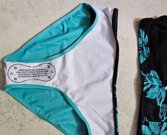 DÁMSKÉ, DVOJDÍLNÉ PLAVKY VEL. S-M - 6