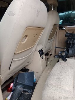 Béžový interiér Volkswagen Touran (1T1) - 6