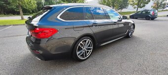 BMW Řada 5, 530d Touring M paket DPH - 6