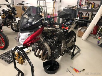 Honda Hornet CB600F - 6