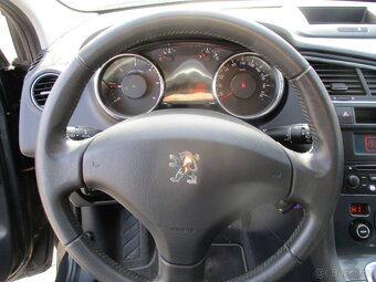 PEUGEOT 5008 2.0HDI 110kw 10/2011 - 6