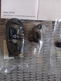 Sony xperia ST25i - 6
