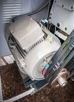 TOS Trenčín SN 71 B/2000 - soustruh hrotový - 6