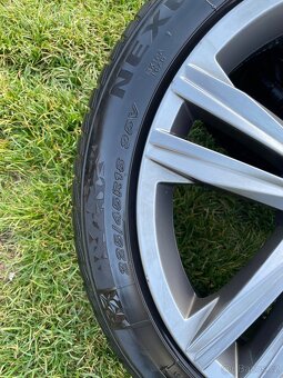 Originální kola Volkswagen 5x112 r18 +  zimní Pneu Nexen 225 - 6