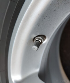 Použité Alu disky + zimní pneu MB W213 5x112r17 - 6