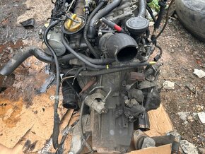 Motor Alfa Romeo GT 1.9JTD 110kw,16v - 6