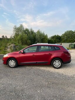RENAULT MEGANE 1.6 74KW COMBI - 6