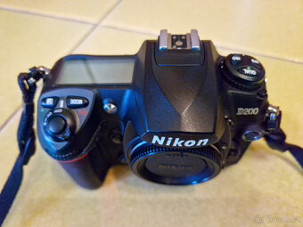 Nikon D200 - 6