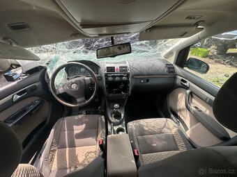 VW Touran Cross 1T2 2.0TDI 103KW BMM KDM LC9X r.v. 2008 - 6
