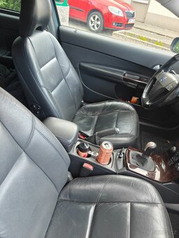 Volvo c30 2.0d 100kw - 6