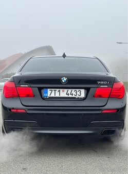 BMW 750i xDrive M-paket F01 - 6