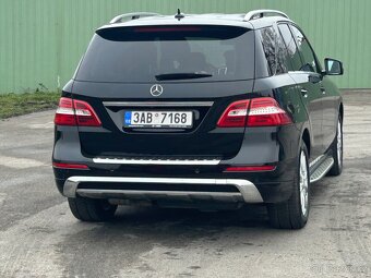 Mercedes ML 350d AMG line 9/2012 ČR 1.maj.,servis MB,výbava - 6