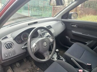 Suzuki Swift 1,3 GL, 4x4, 66kW,Nová Česká STK - 6