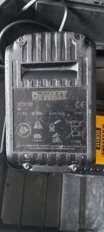 DeWALT aku šroubovák - 6