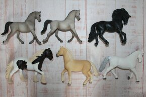 Figurky koní Schleich XI - 6