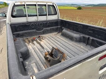 Toyota Hilux 2.5TD KUN15 - 6