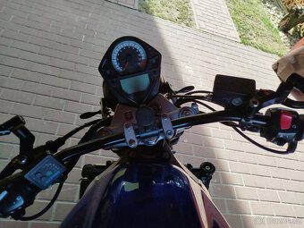 Suzuki SV 650 - 6
