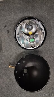 Hlavní světlomet Harley Davidson HD - 6