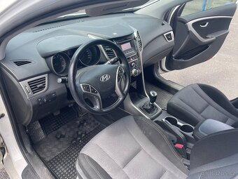 HYUNDAI i30 KOMBI 1.6i DOHC 16V 88KW 1Majitel ČR 2014 - 6