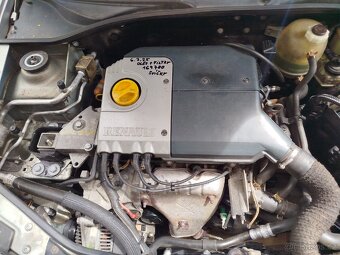 Prodám Renault Clio 1.4 RTX r.v.1999 - 6