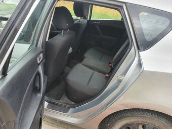 Mazda 3 - 6