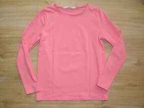 dívčí trička zn. H&M vel.134/140 - 6