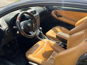 Alfa Romeo GT - 6