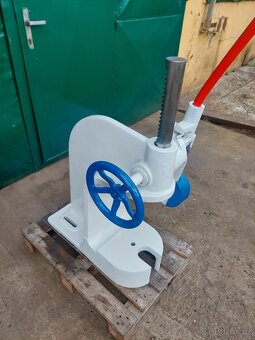 Lis hřebenový ruční - 6