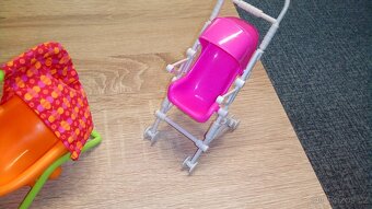 Kočárky ,postýlka pro malé panenky - 6