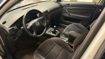 Volkswagen Passat 1.9TDI 81 kW - 6