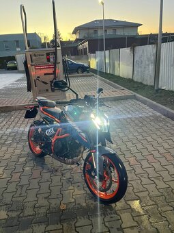 KTM Duke 390 2024 - 6